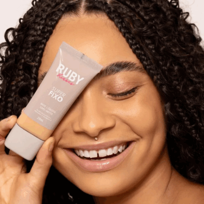 BASE SUPER FIXO 220 RUBY KISSES AC HIALURÔNICO PANTENOL VIT E
