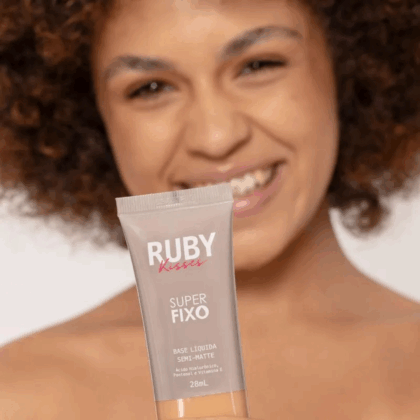 BASE SUPER FIXO 230 RUBY KISSES AC HIALURÔNICO PANTENOL VIT E
