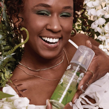 BODY SPLASH BLOOMING RADIANT LILY 250ML KISS NY